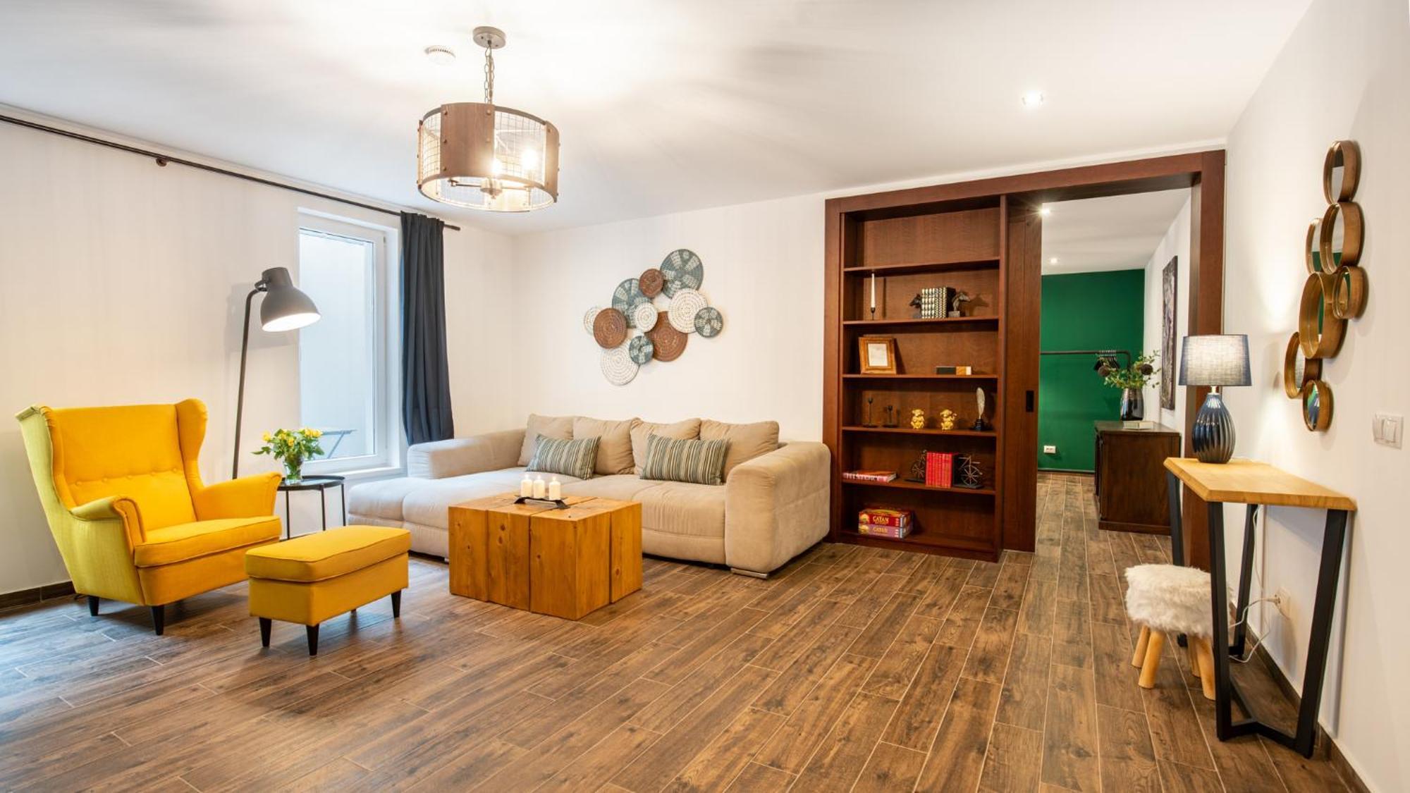E-House Apartment Brasov Noua エクステリア 写真