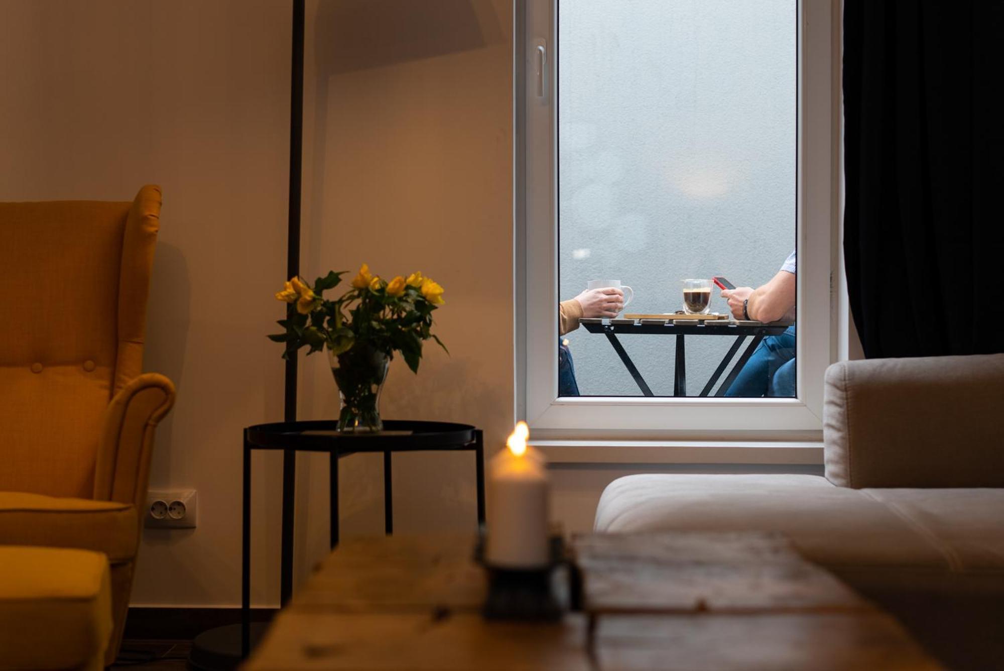 E-House Apartment Brasov Noua エクステリア 写真